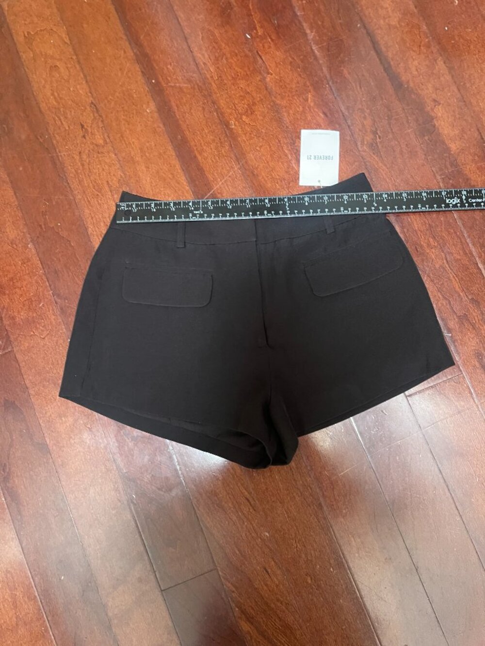 Forever 21 Black Tailored High Rise Shorts NWT Size Small - Picture 2 of 7